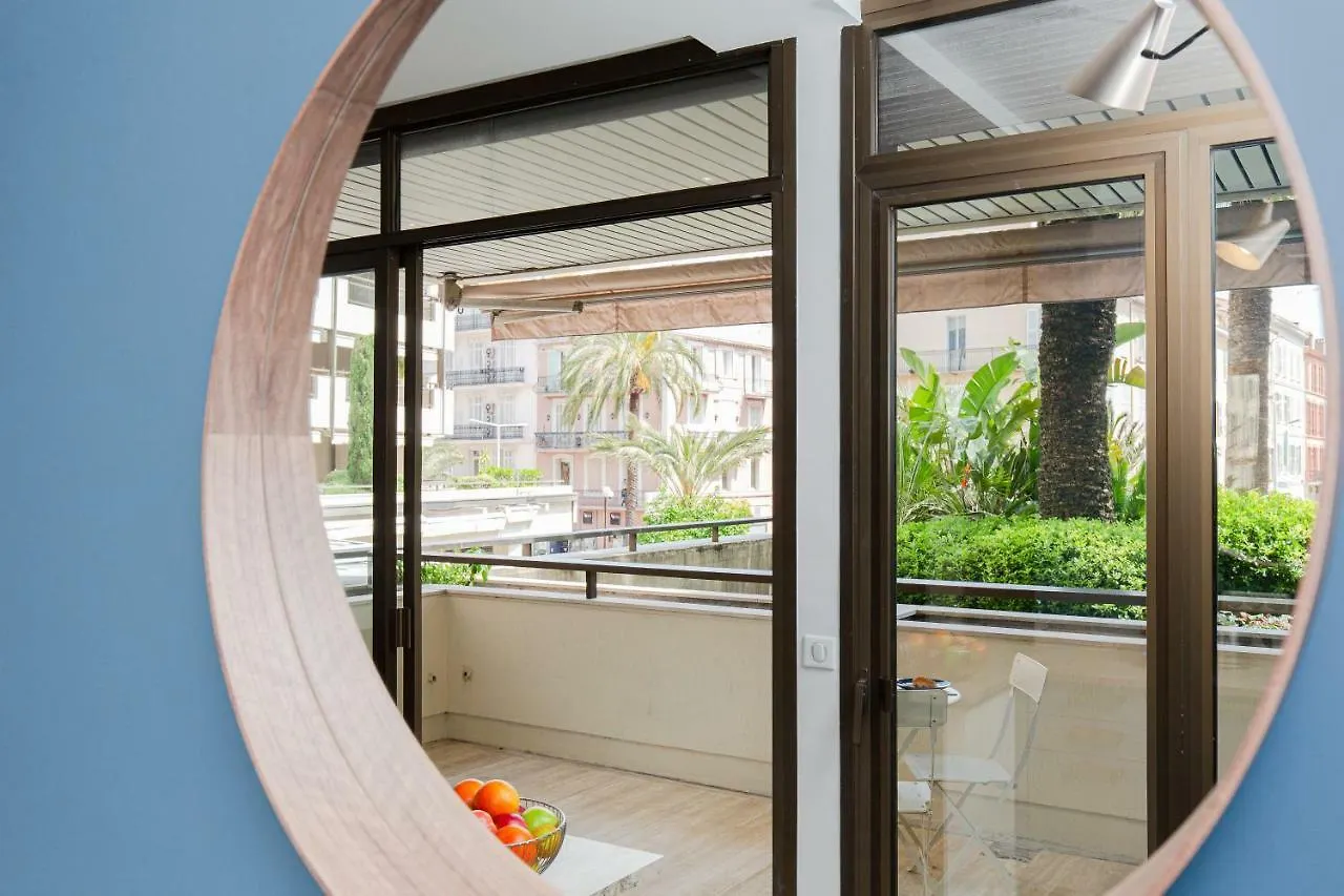 Gray D'Albion Yourhosthelper Cannes Apartment